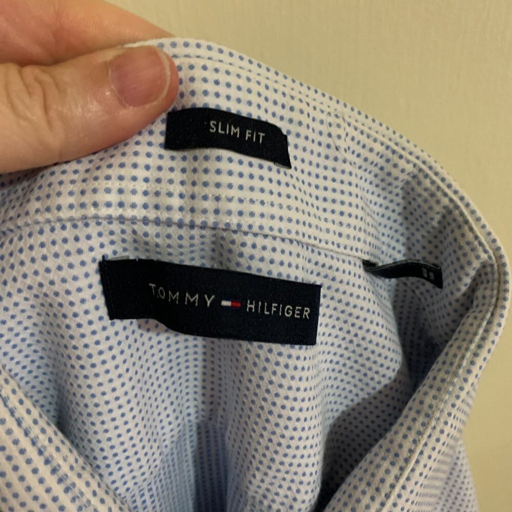 Tommy Hilfiger Slim Fit Blue Dots Button Down Dress Shirt. XL 17-17 1/2 34/35 - Picture 5 of 11
